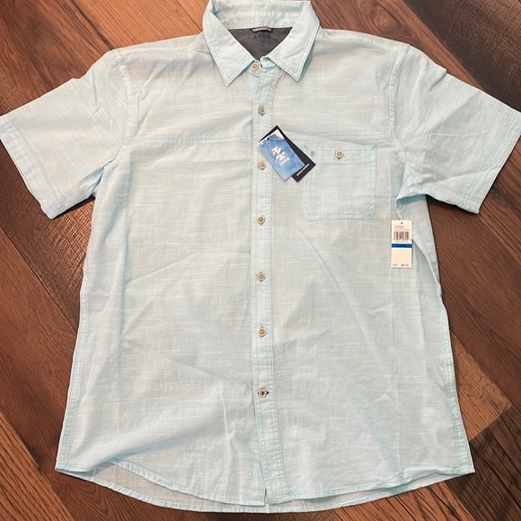 Men's IZOD Saltwater Dockside Button Front Shirt - Picture 1 of 4